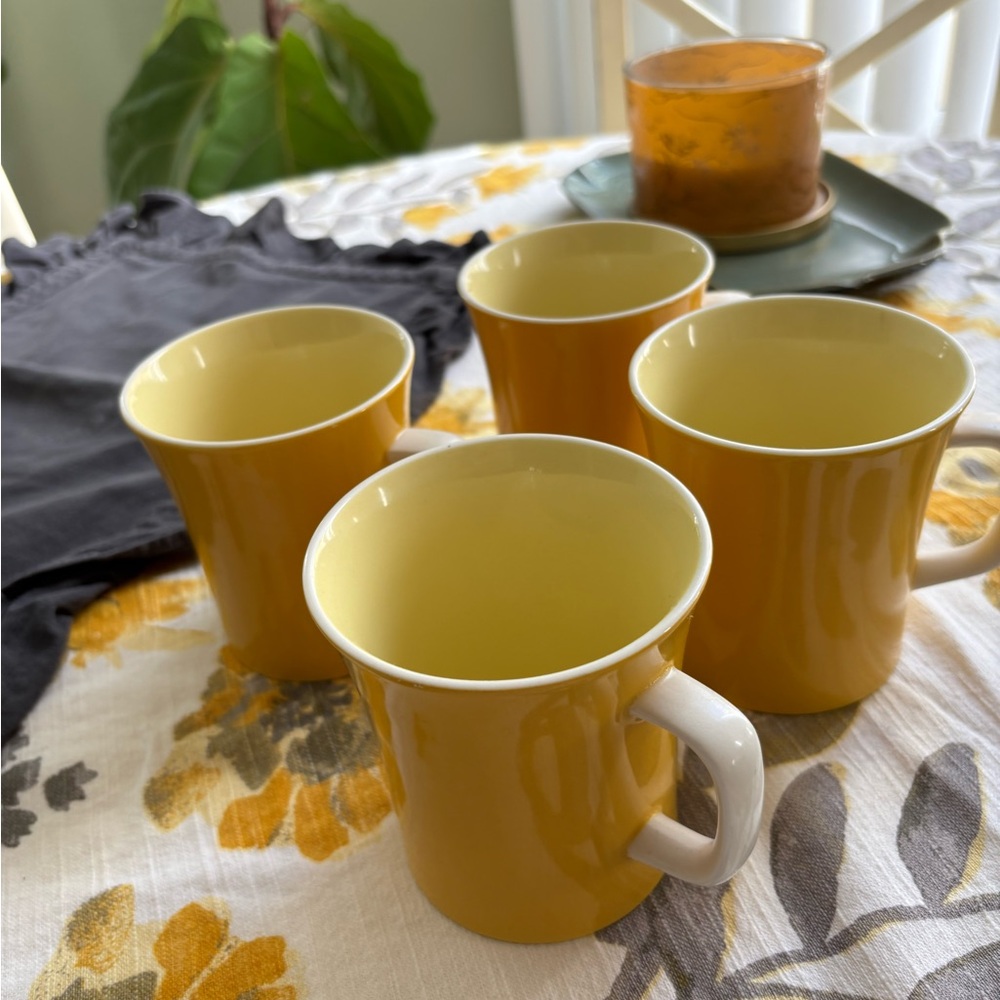 Vintage 70’s Mikasa Yellow Ceramic Mug Set of 4